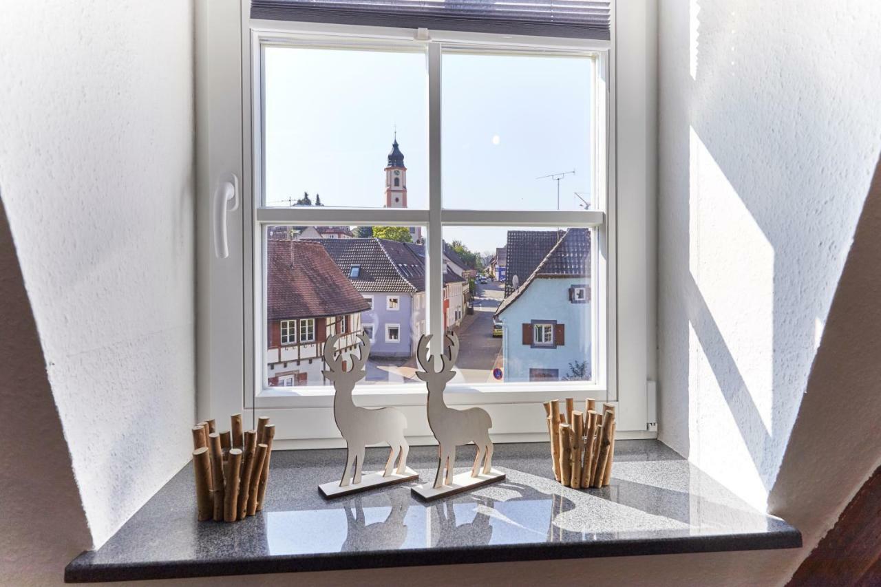 Wohnung 2 - Nur 5 Fahrminuten Vom Europapark Ettenheim Extérieur photo
